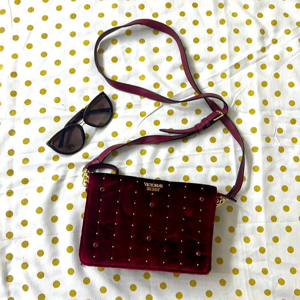 Victoria Secret bag